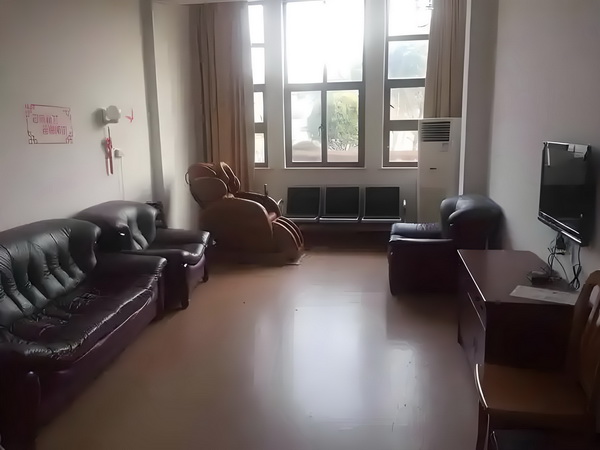 锦毒